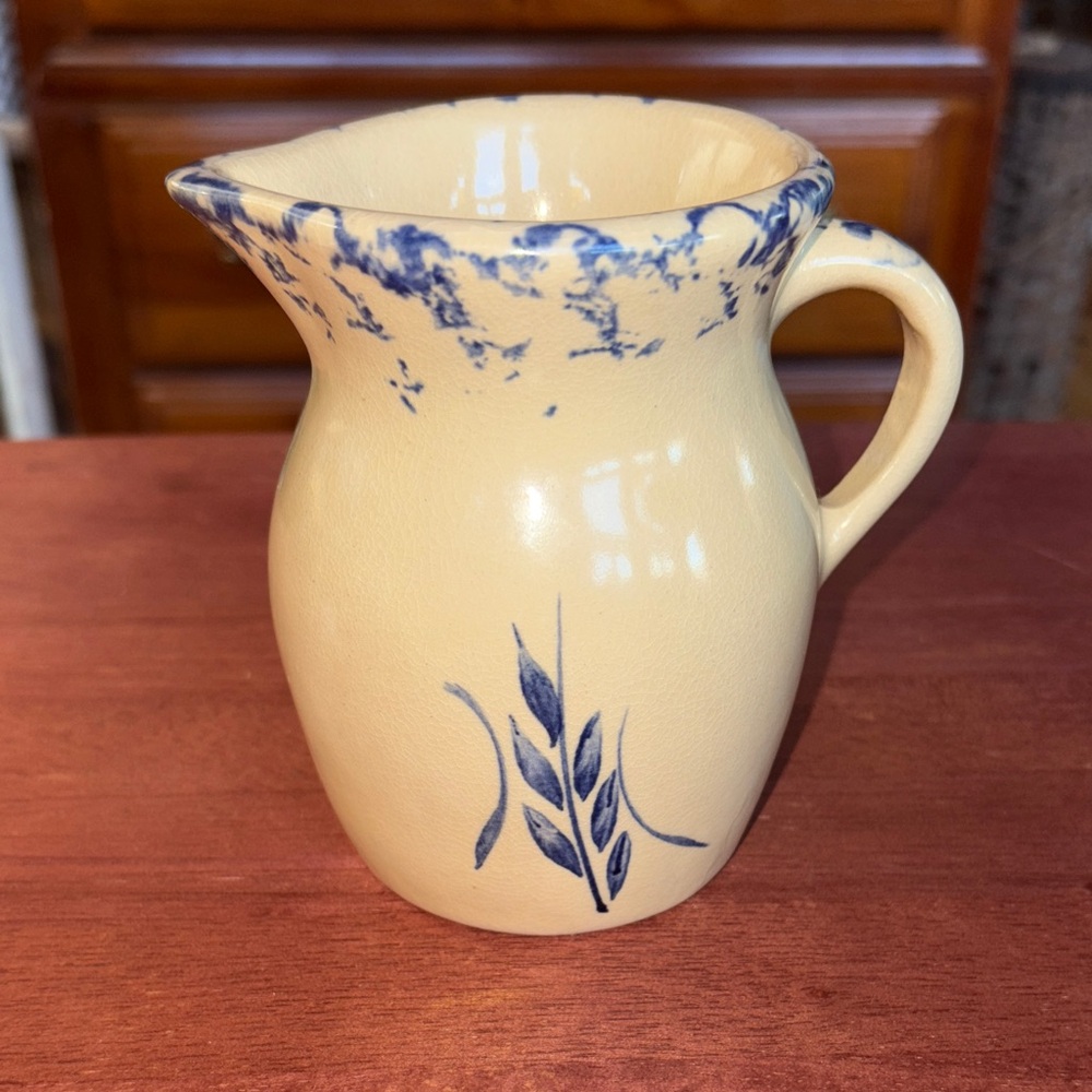 Robinson-Ransbottom Blue Wheat  Spongeware Hand Painted Stoneware Pitcher 1 Pint
